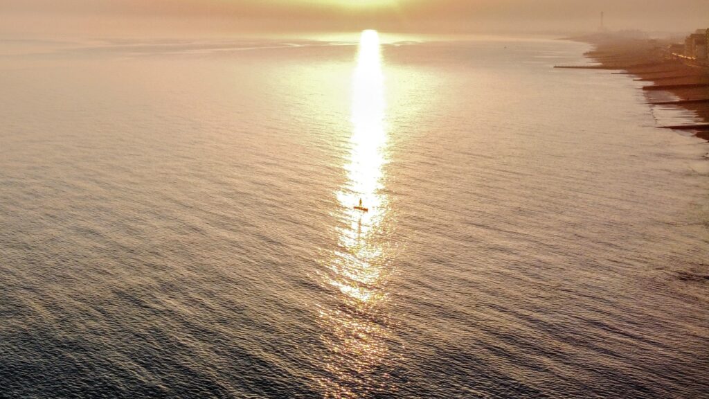 Sunset paddle board hire in Brighton